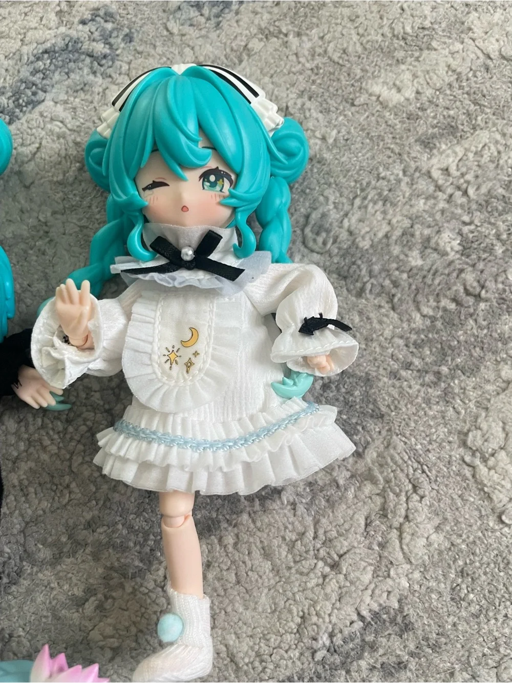 Hatsune Miku Plastic Figure Lot of 3 Mini Dolls/Figures w/ Outfits, Anime